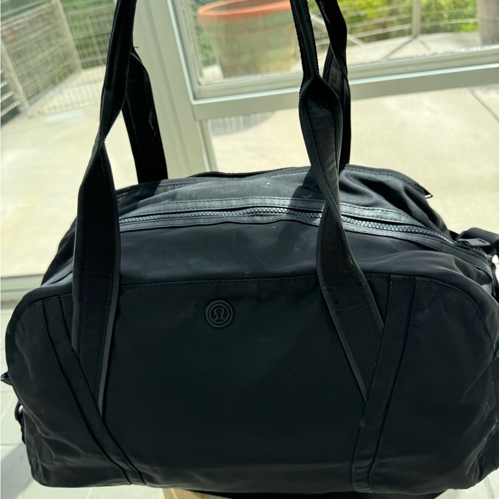 lululemon athletica Classic Black Duffel Bag